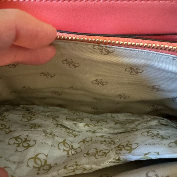 626-RITT Guess Shoulder Coral Blakely Status Luxe NWT Gold Hardware Satchel - Picture 12 of 16